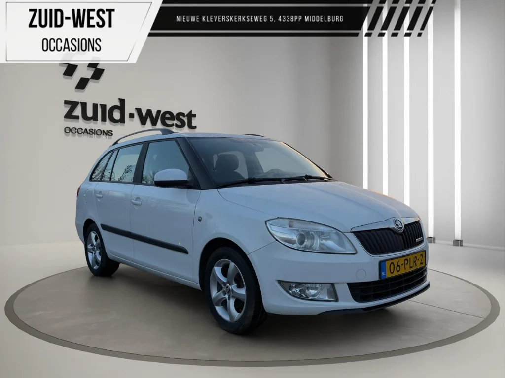 Škoda Fabia (2011) — foto 1