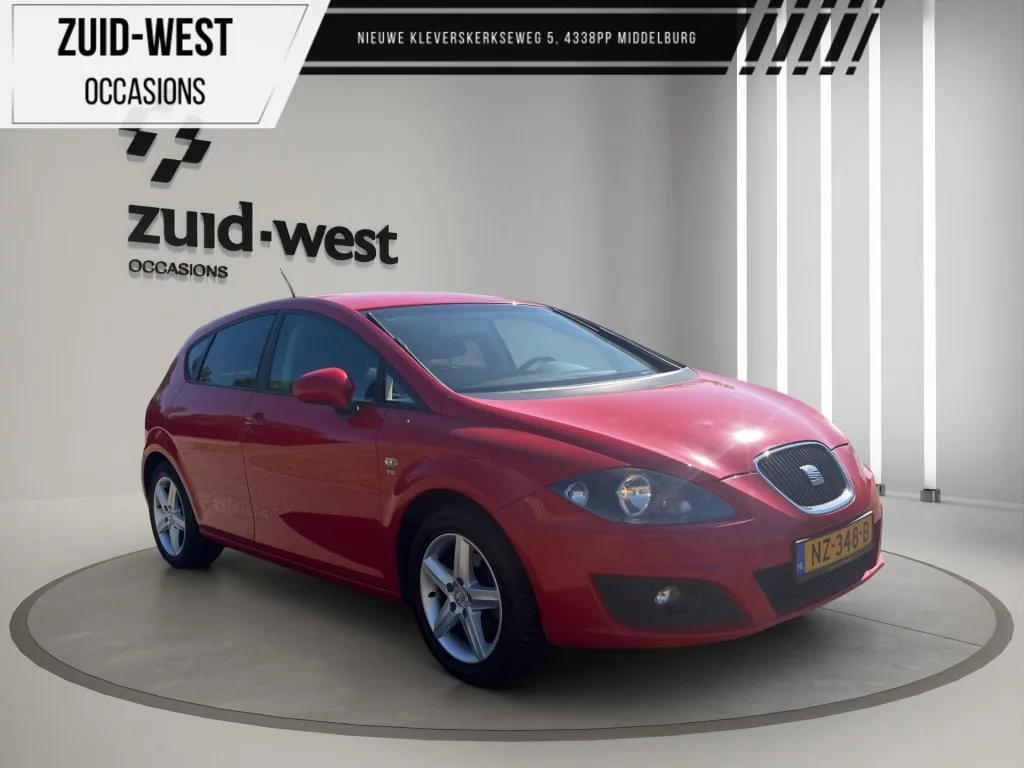 SEAT Leon (2012) — foto 1