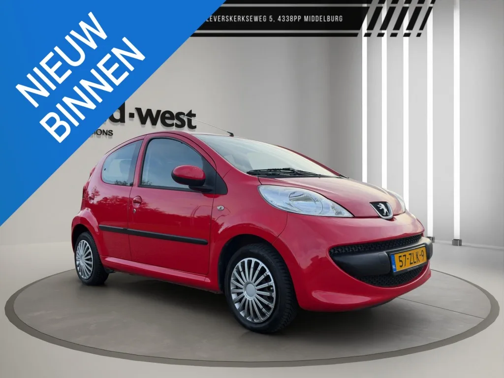 Peugeot 107 (2006) — foto 1