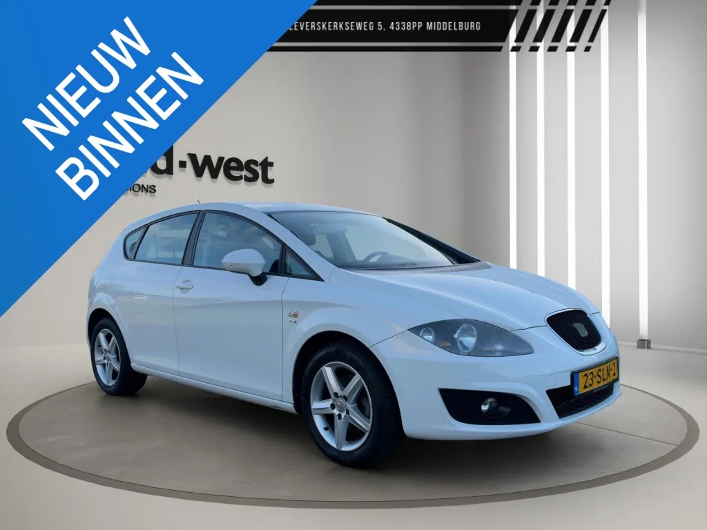 SEAT Leon (2011) — foto 1