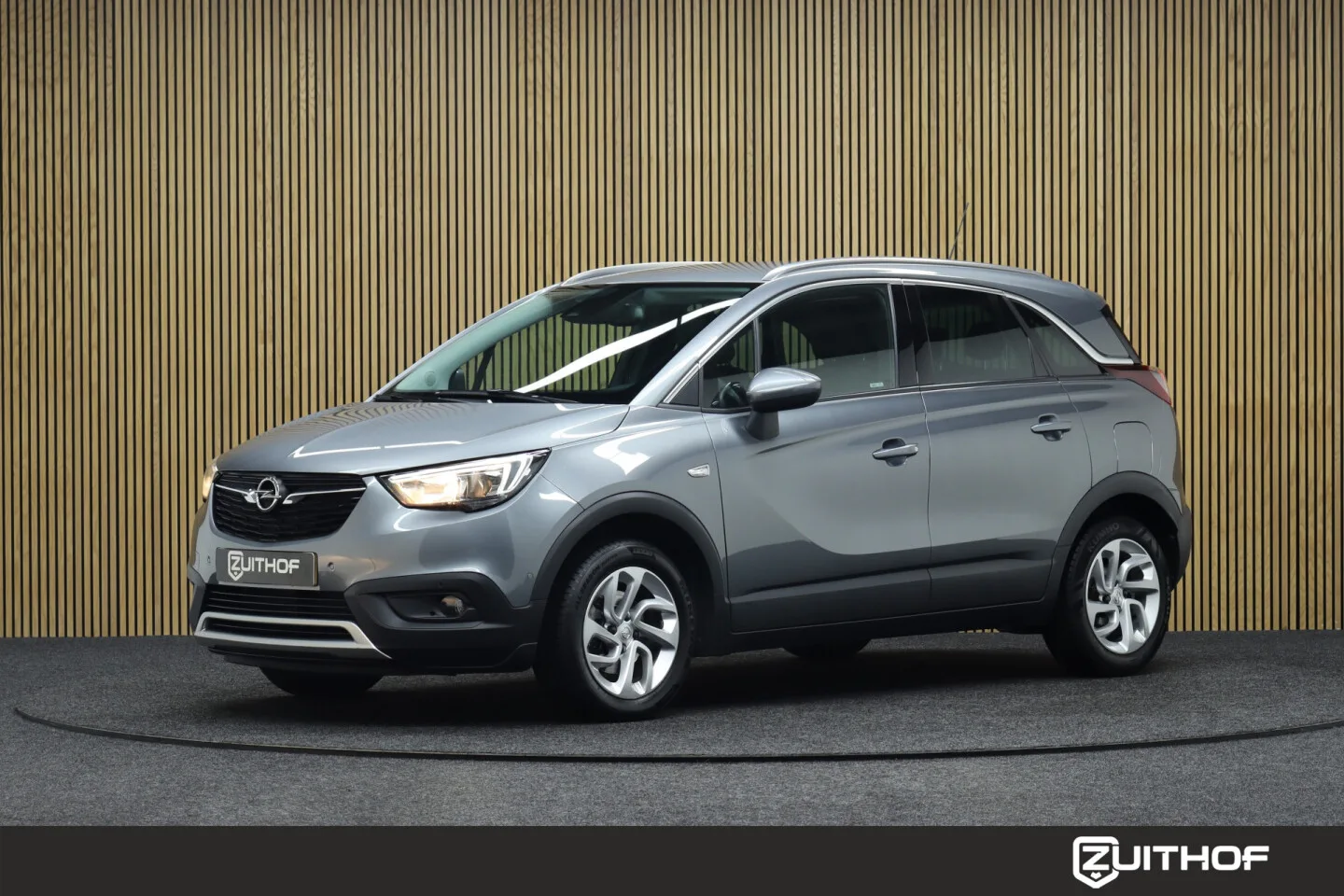 Opel Crossland X (2018) — foto 1