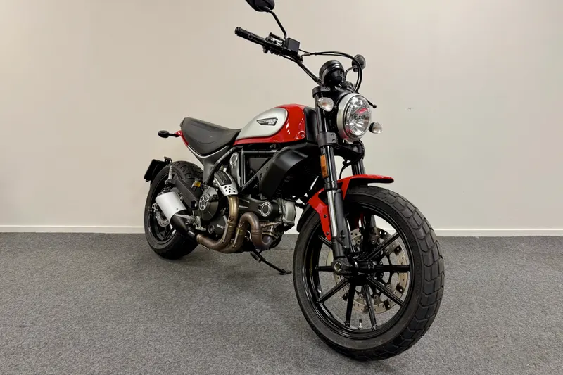 Ducati Scrambler Icon (2017)