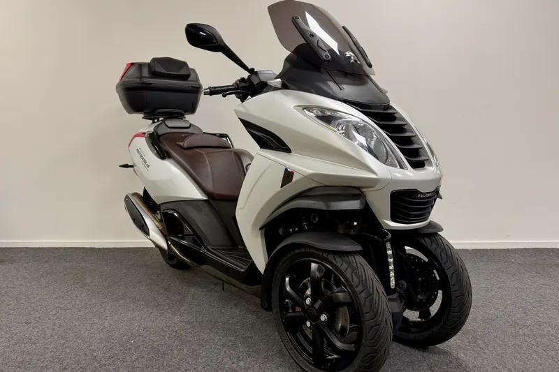 Peugeot Metropolis (2020)