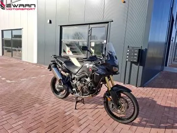 Honda CRF (2016) — foto 1