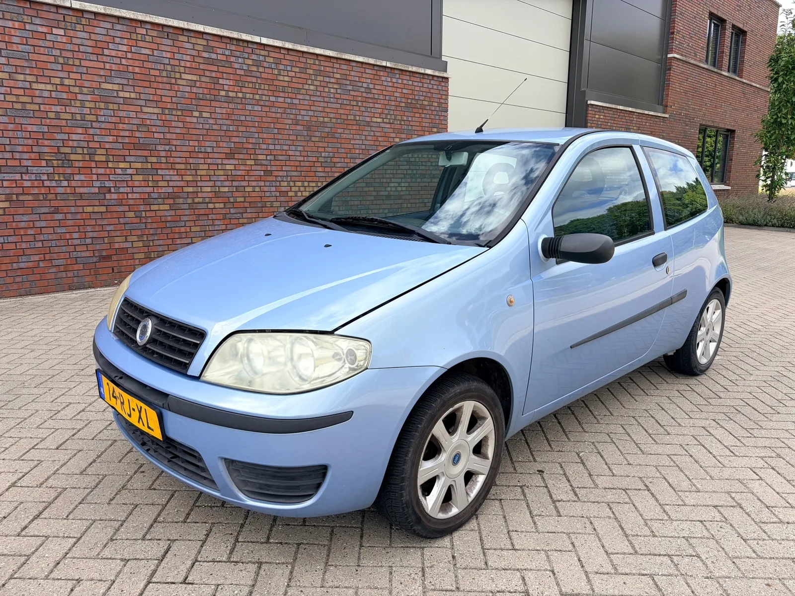 Fiat Punto (2005) — foto 1