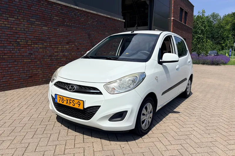 Hyundai i10 (2012)