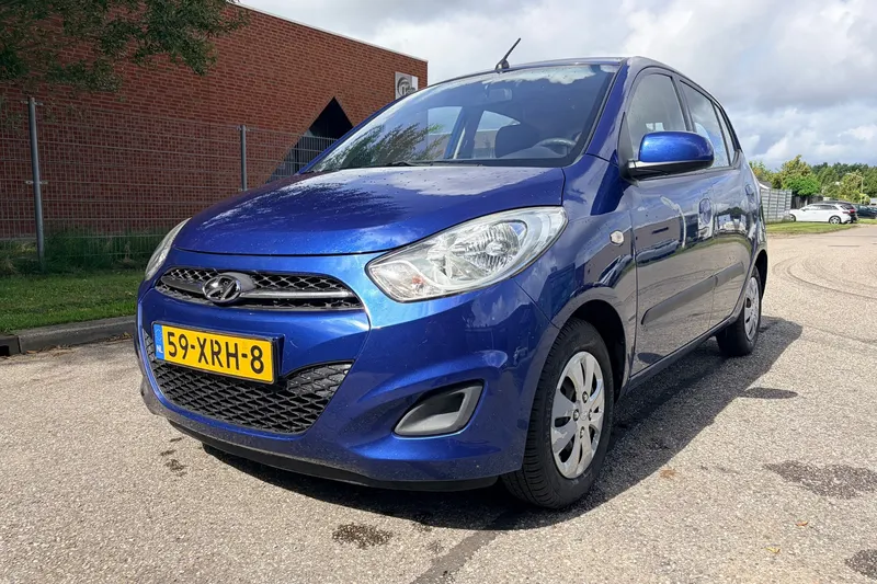 Hyundai i10 (2012)