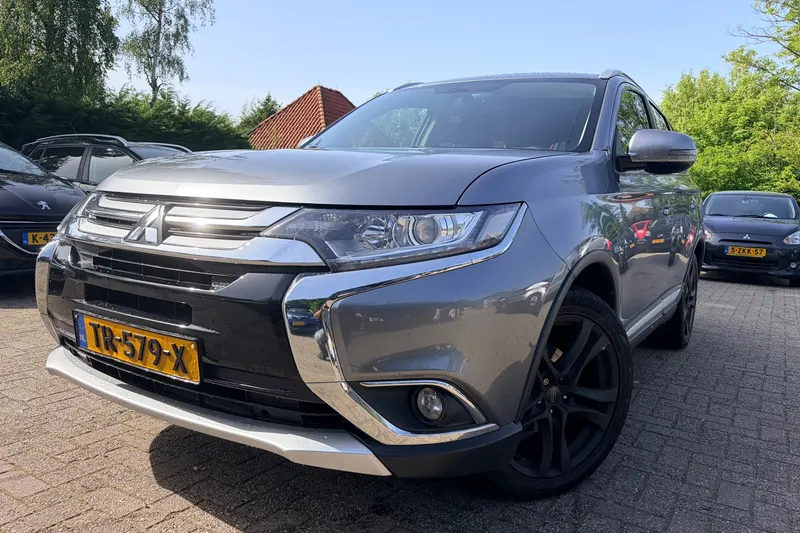 Mitsubishi Outlander (2018)