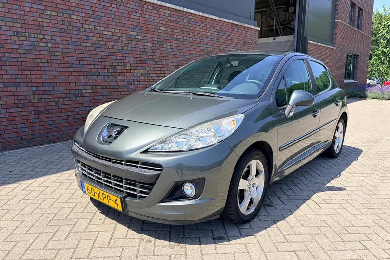 Peugeot 207 (2010)