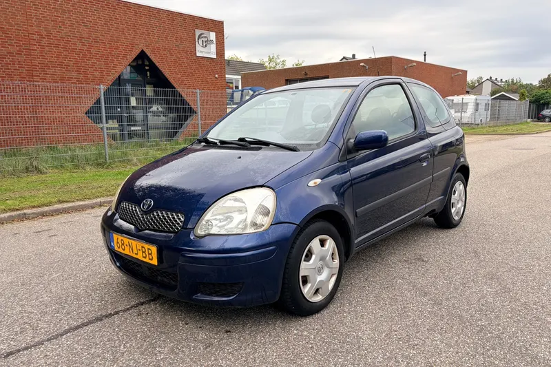 Toyota Yaris (2003)