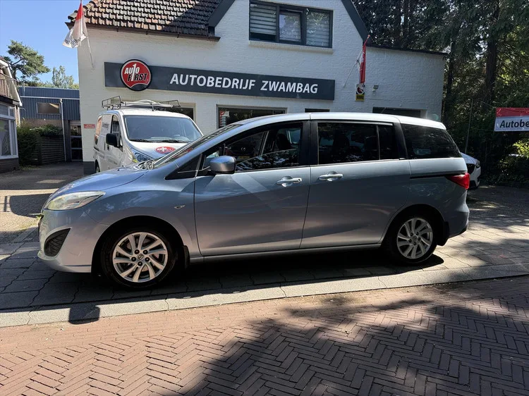 Mazda 5 (2011) — foto 1