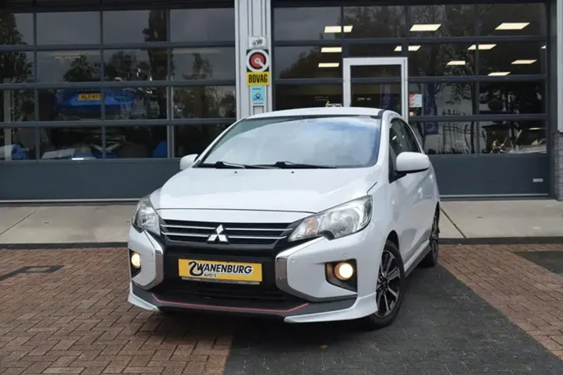 Mitsubishi Space Star (2021)