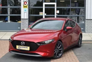 Mazda 3 (2021) — foto 1
