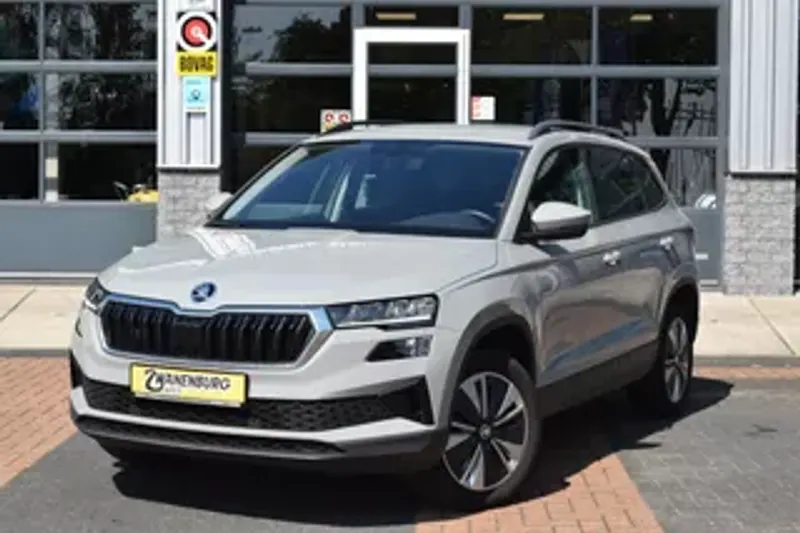 Škoda Karoq (2023)