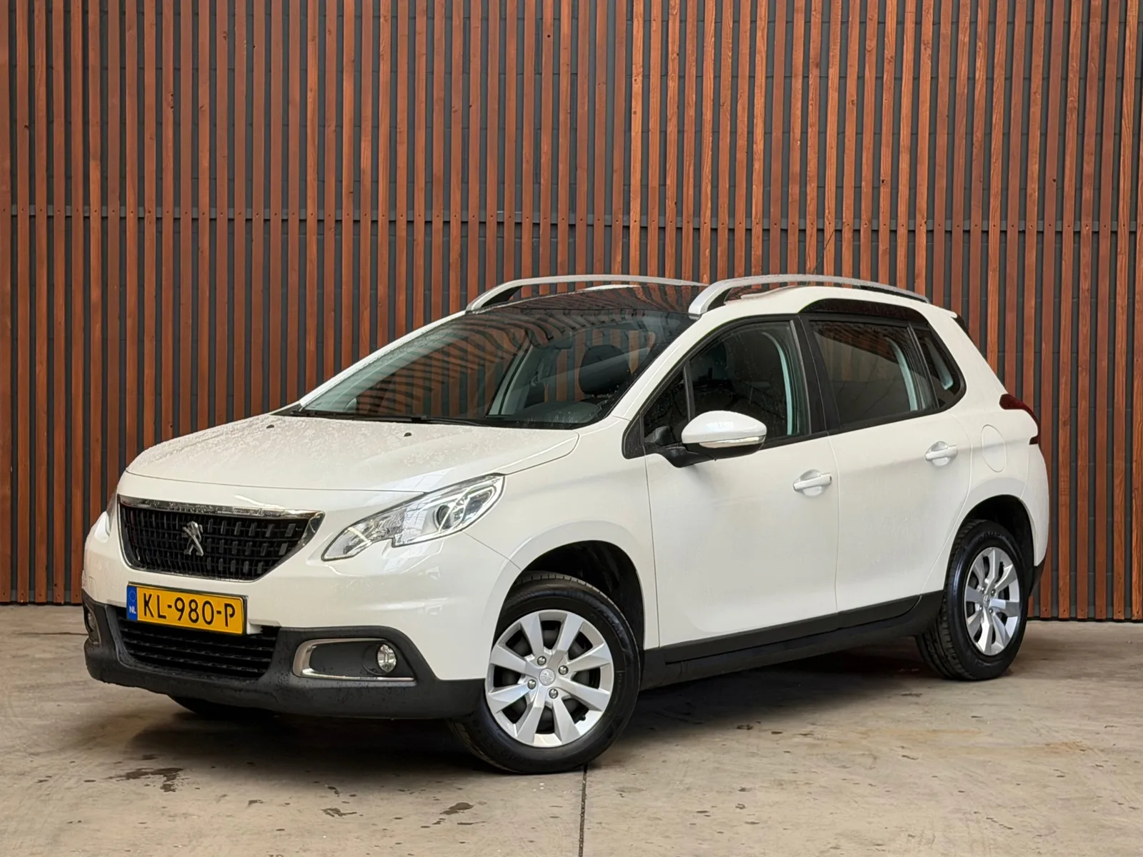 Peugeot 2008 (2016) — foto 1