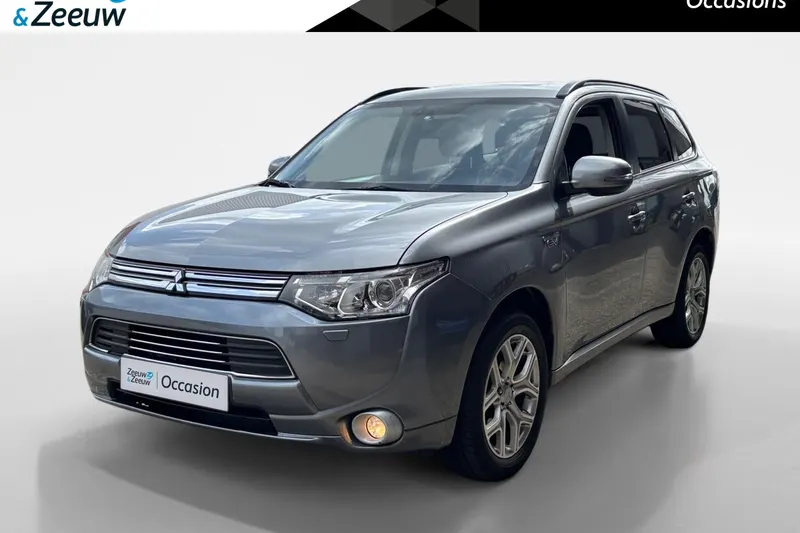 Mitsubishi Outlander (2013)