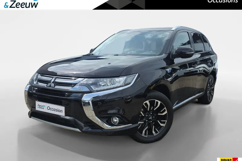 Mitsubishi Outlander (2015)