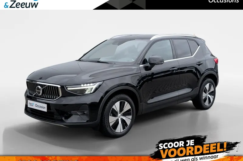 Volvo XC40 (2022)