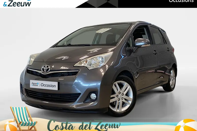 Toyota Verso-S (2014)