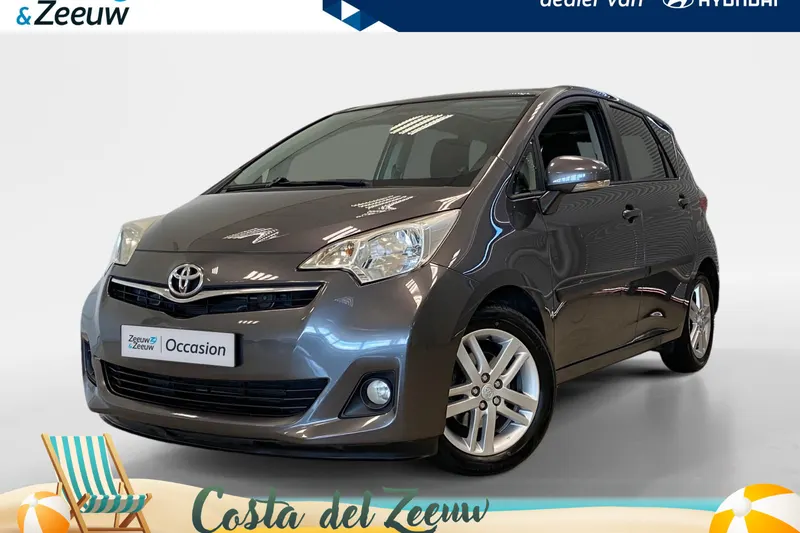 Toyota Verso-S (2014)