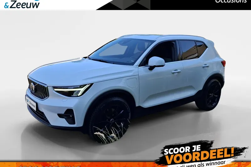 Volvo XC40 (2022)