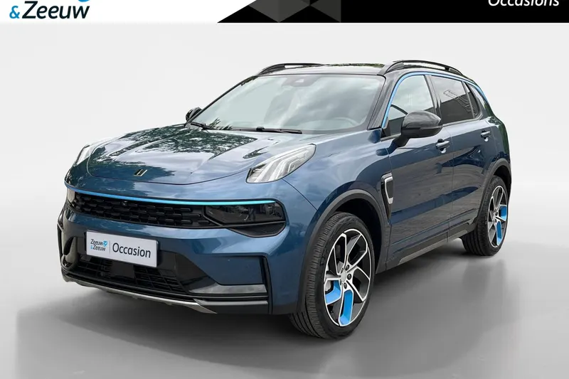 Lynk & Co 01 (2023)