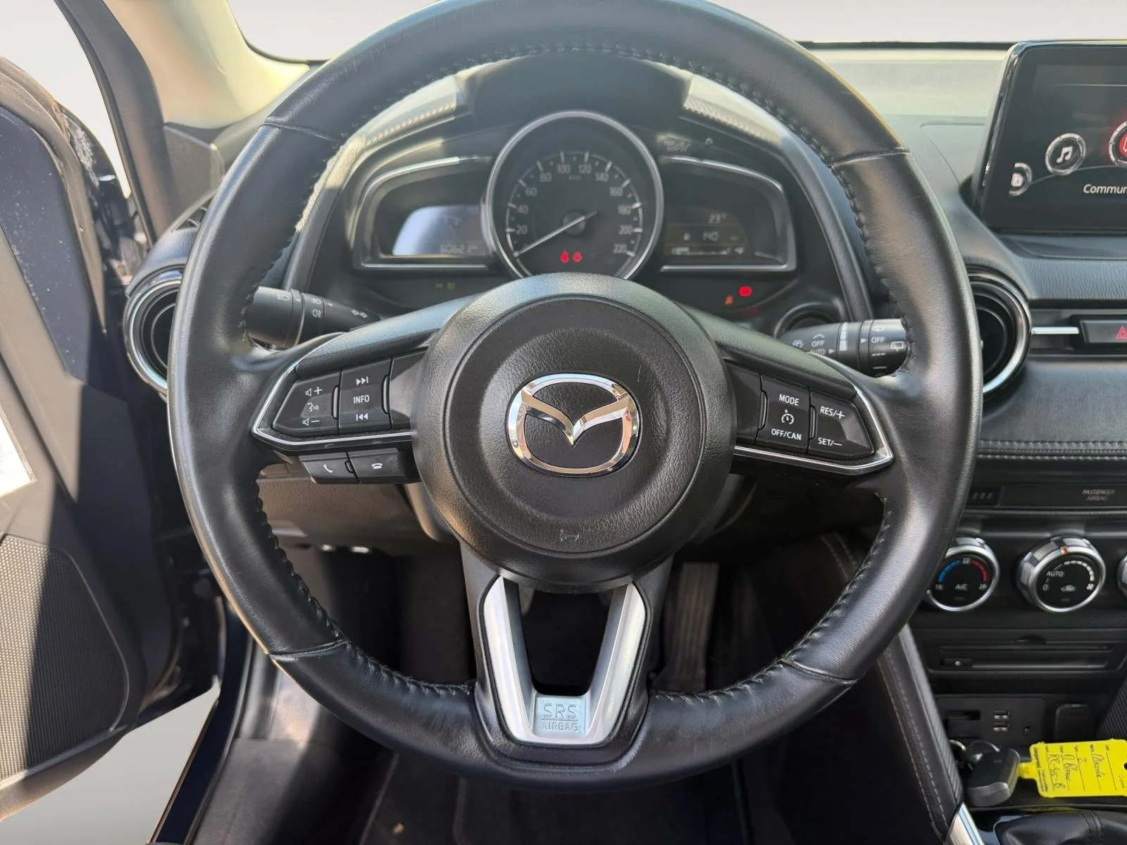 Mazda 2 (2018) — foto 1