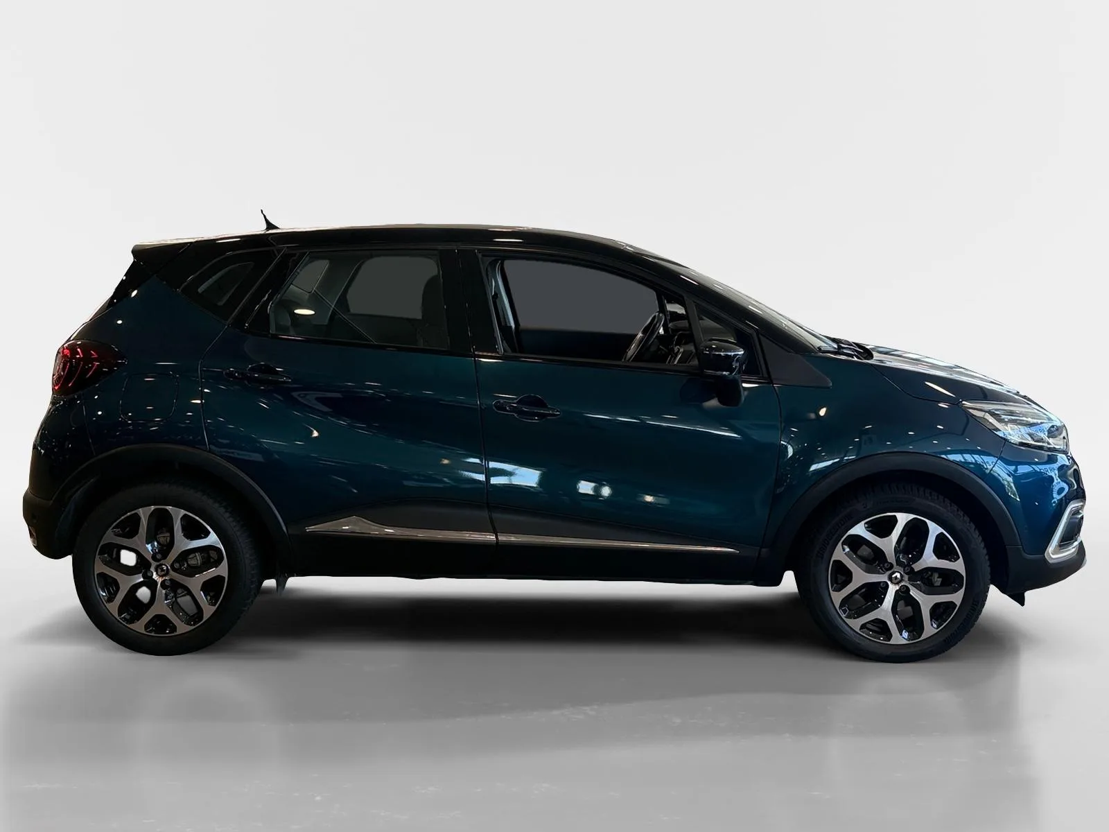 Renault Captur (2019) — foto 1