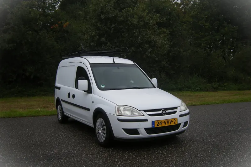 Opel Combo (2008)