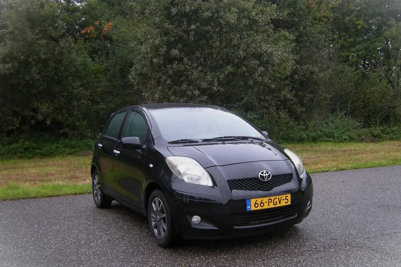 Toyota Yaris (2011)
